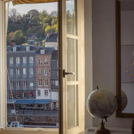 Avec Vue Sur Le Port Apartment Honfleur