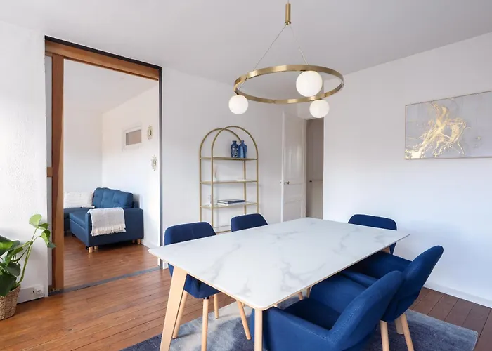 Avec Vue Sur Le Port דירה *